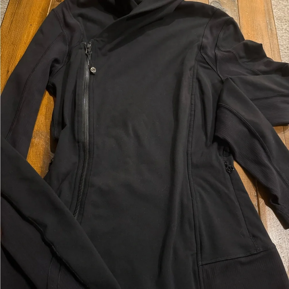 lululemon athletica Black Women's Jacket - Picture 3 of 5